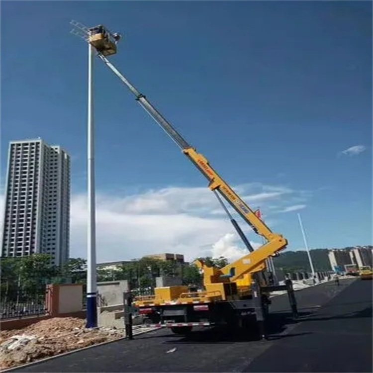 永嘉县维修路灯的曲臂升降车出租