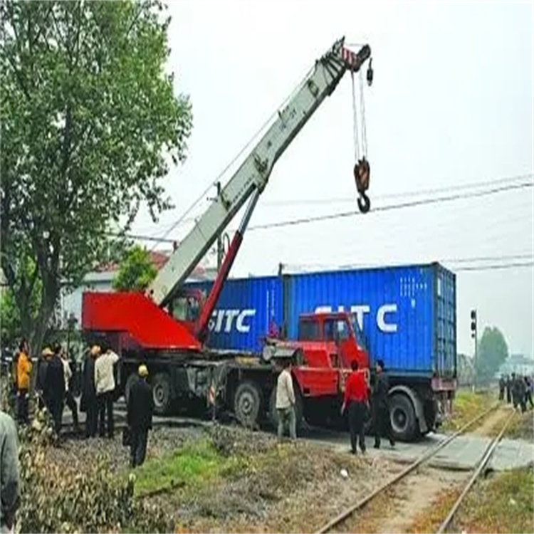 永嘉县如何快速找到附近的吊车救援公司